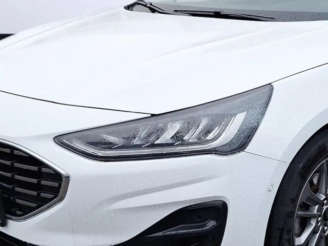 Ford Focus Titanium Wagon