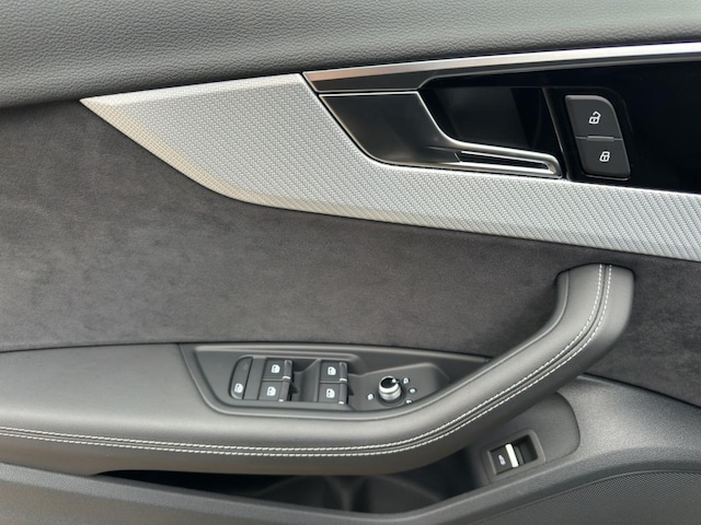 Audi RS4 Avant Quattro