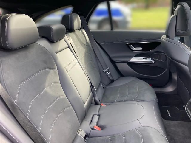 Mercedes-Benz E 220 AMG Line E 220 d Estate