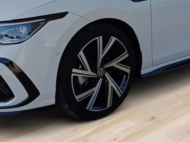 Volkswagen Golf 1.5 eTSI Golf VIII