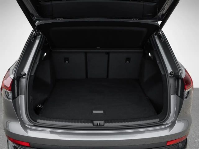 Audi Q4 e-tron Q4 45 e-tron Matrix/Pano/AHK/ACC/SONOS/uvm.