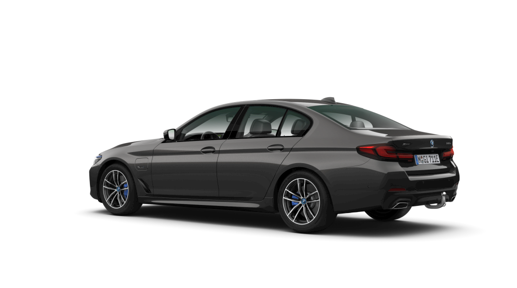BMW 545 545e Sedan xDrive