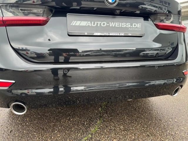 BMW 320 dx SPORTSITZ+LEDER+PANO+HUD+LED+ACC+HIFI+AHK+