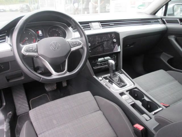 Volkswagen Passat 2.0 TDI Business DSG Variant