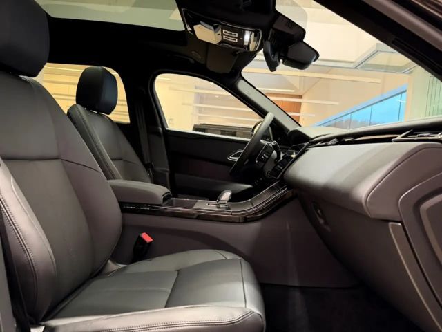 Land Rover Range Rover Velar D300 Dynamic SE