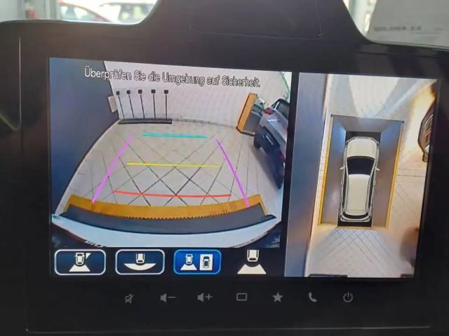 Suzuki S-Cross Flash