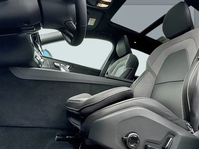 Volvo XC60 AWD Plus Recharge T6