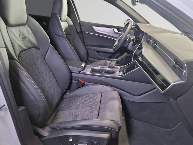 Audi S6 Avant Quattro