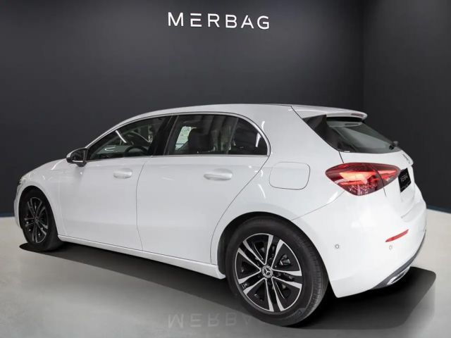 Mercedes-Benz A 180 Hatchback