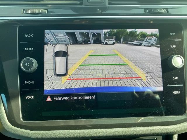 Volkswagen Tiguan 2.0 TSI R-Line Style