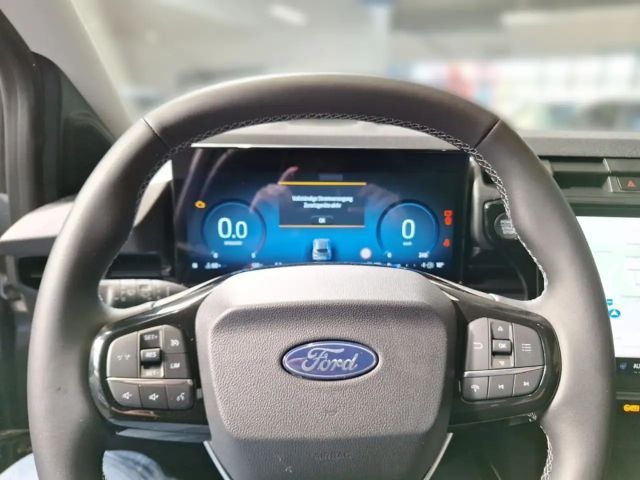 Ford Puma EcoBoost Titanium