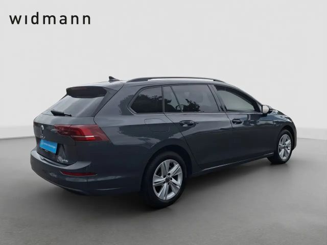 Volkswagen Golf 1.5 eTSI Life Variant