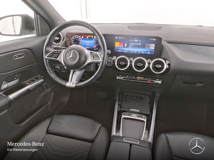 Mercedes-Benz GLA 180 Progressive