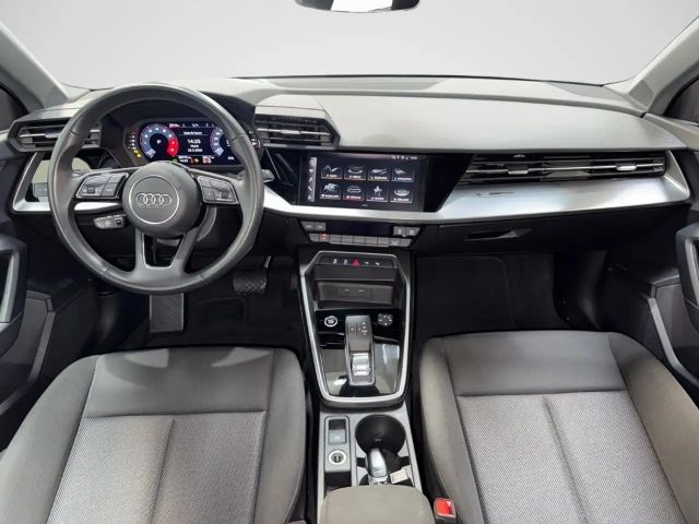 Audi A3 30 TFSI Sedan Sportback