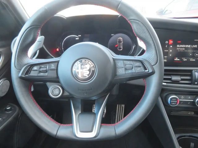 Alfa Romeo Giulia Q4