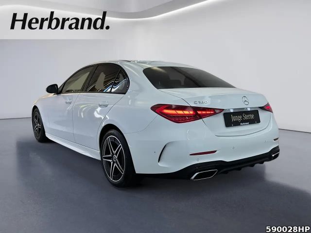 Mercedes-Benz C 180 AMG Line Sedan