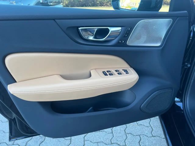 Volvo V60 Dark Ultra