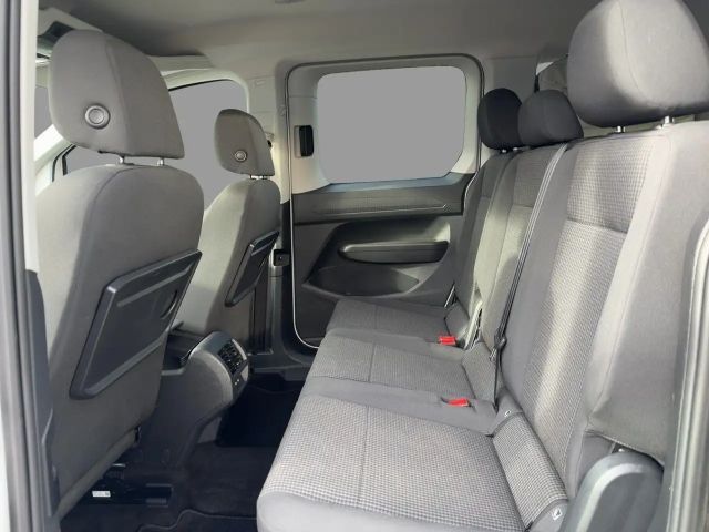 Volkswagen Caddy 1.5 TSI DSG