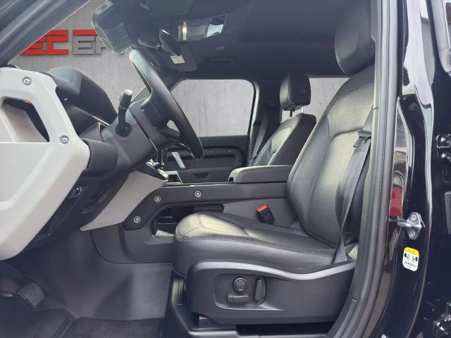 Land Rover Defender 110 Dynamic SE