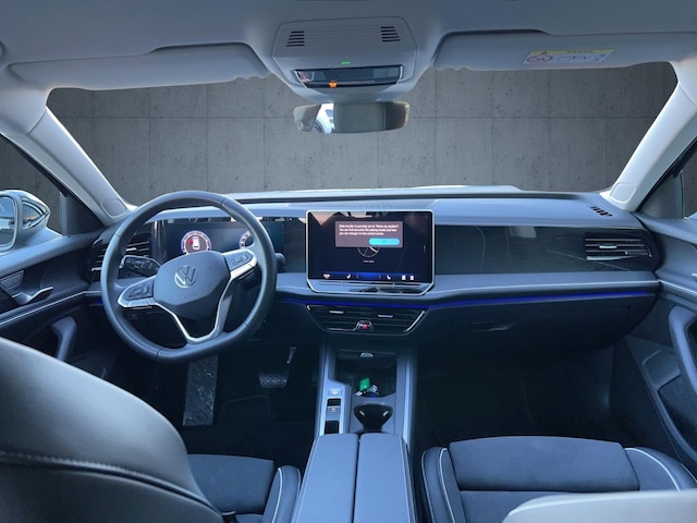 Volkswagen Passat 1.5 eTSI DSG IQ.Drive