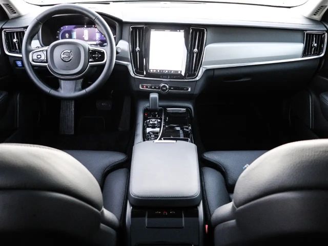 Volvo V90 AWD Dark Plus Recharge