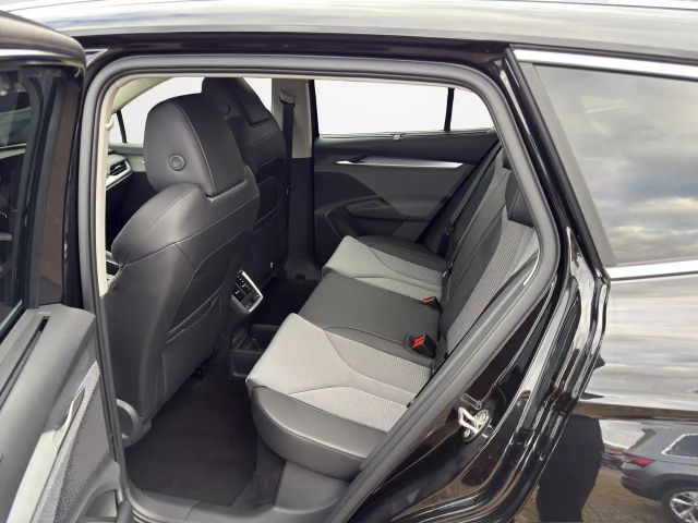 Skoda Enyaq Loft iV 60