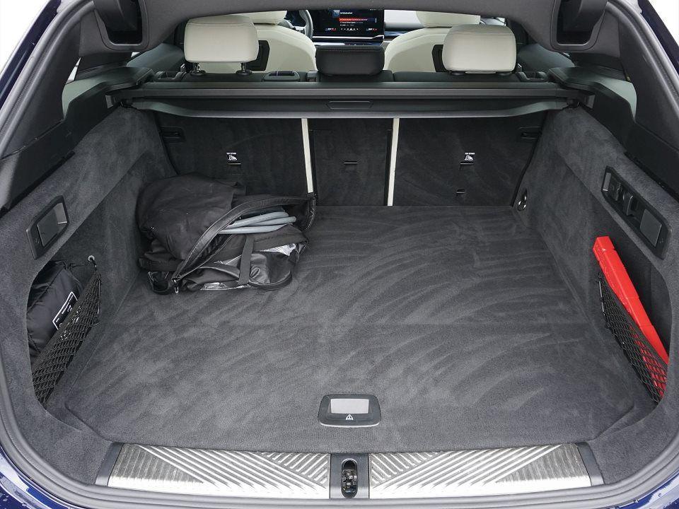 BMW i5 M60 Touring xDrive