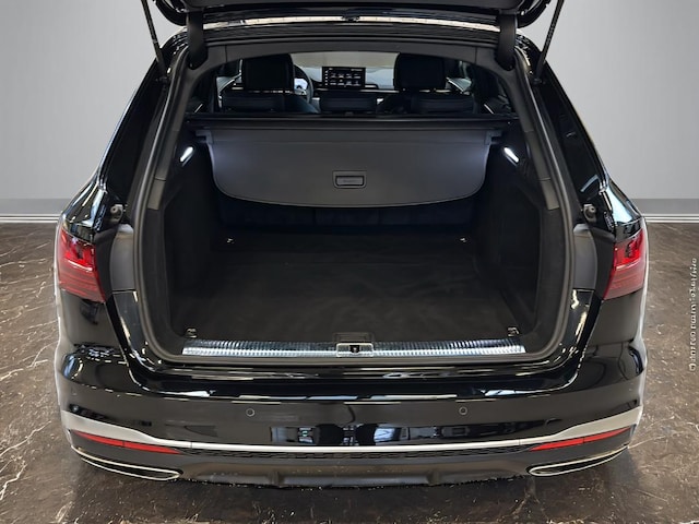 Audi A4 40 TFSI Avant Quattro S-Line S-Tronic