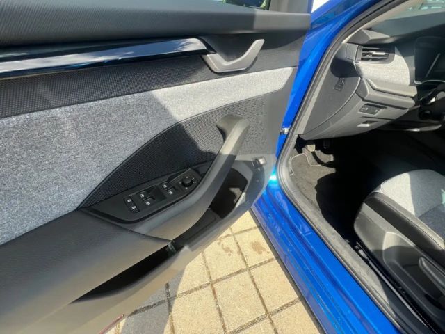 Skoda Octavia 1.5 TSI Combi Tour