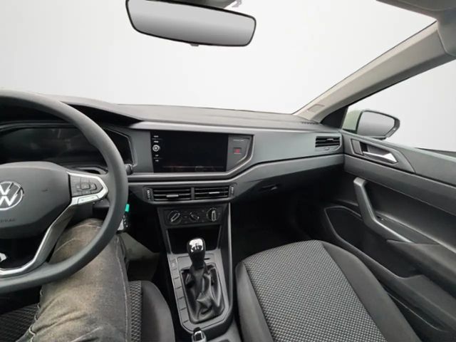 Volkswagen Polo 1.0 / 80 PS / LED / SH / PDC