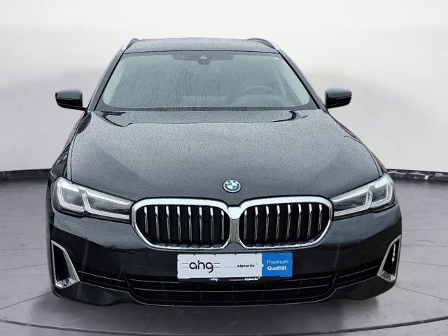 BMW 530 530e Luxury Line Touring