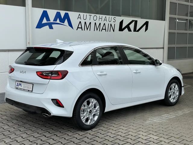 Kia Ceed 1.5T DCT ULTIMATE EDITION