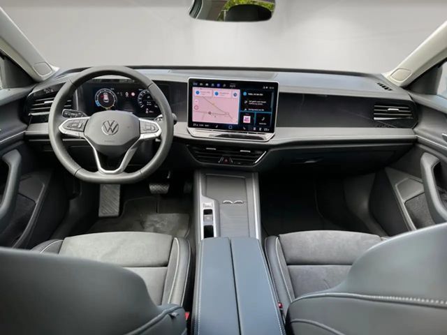 Volkswagen Passat 1.5 eTSI Business DSG