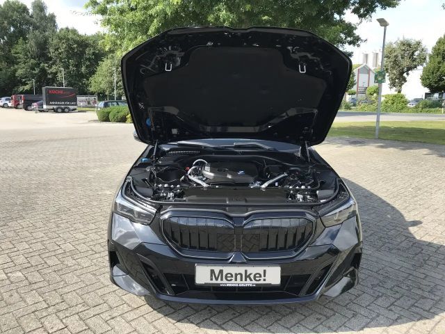 BMW 520 520d M-Sport xDrive