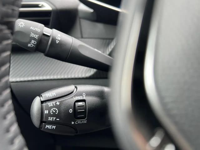 Peugeot E-208 Allure Pack