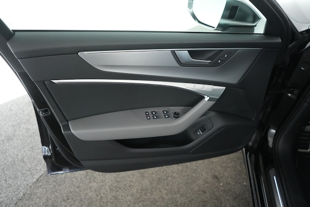 Audi S6 Avant Quattro