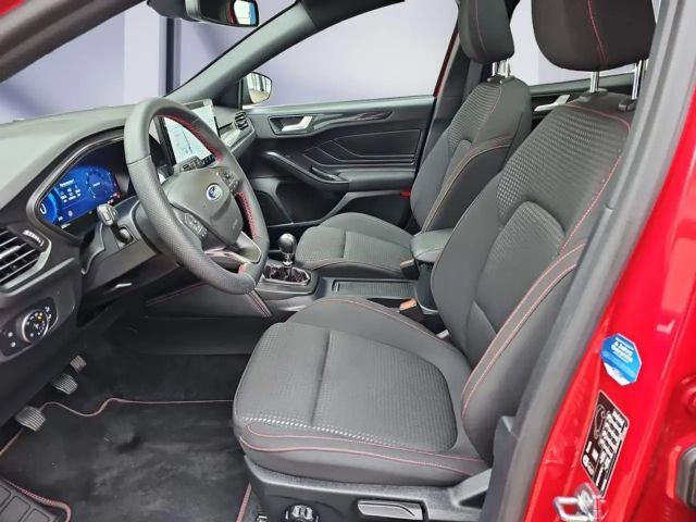 Ford Focus ST Line Wagon