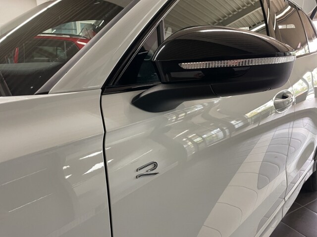 Volkswagen Tiguan 2.0 TSI DSG