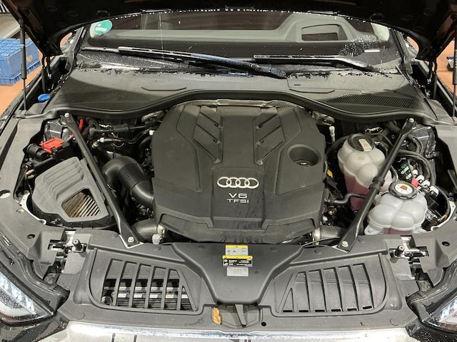 Audi A8 60 TFSI Hybride Lang Quattro