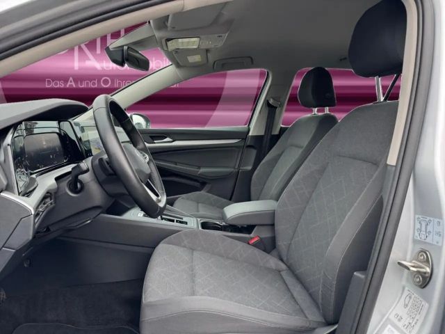 Volkswagen Golf 1.5 eTSI DSG Golf VIII Life