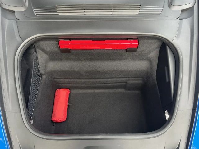 Porsche 992 Carrera Coupé GTS