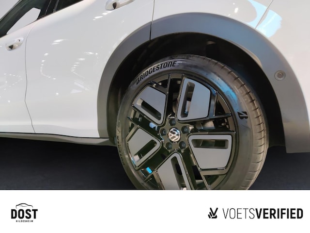 Volkswagen T-Roc 1.5 eTSI DSG IQ.Drive R-Line