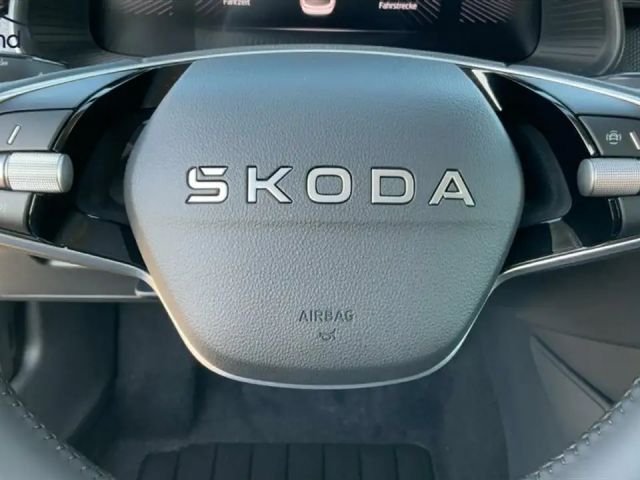 Skoda Kamiq 1,0 TSI 130 Jahre AHK digital Cockpit Keyless LED