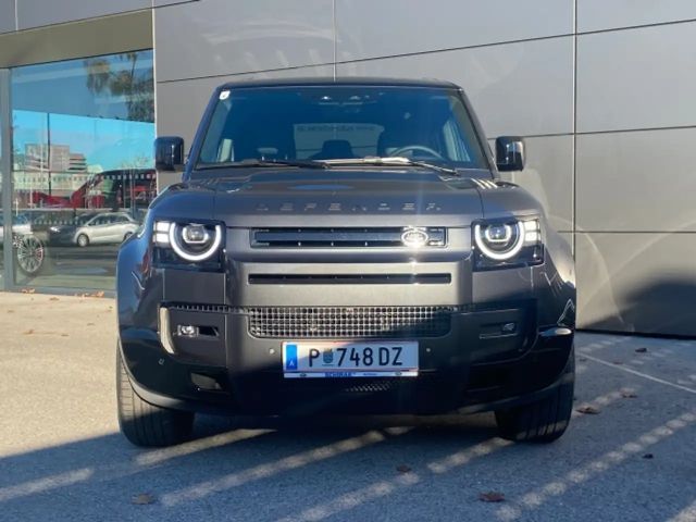 Land Rover Defender 110 Dynamic HSE