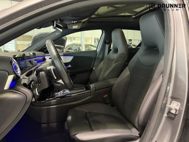 Mercedes-Benz A 250 4MATIC AMG Line