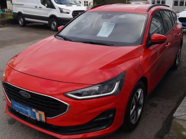 Ford Focus Cool & Connect Wagon