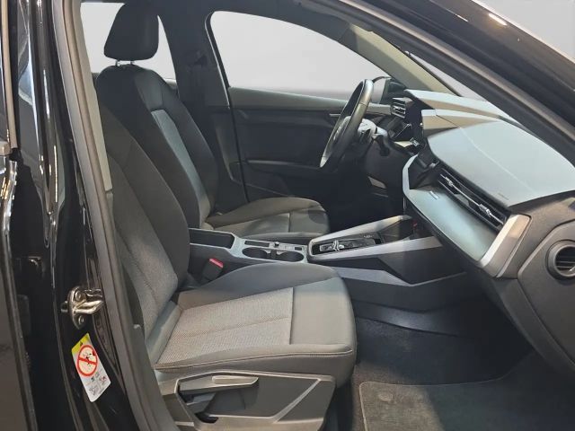 Audi A3 40 TFSI Hybride Sedan