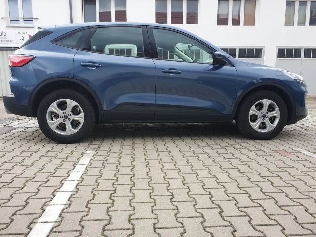 Ford Kuga Cool & Connect