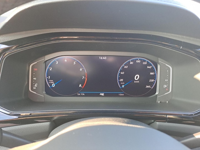 Volkswagen T-Roc T-Roc R-Line1.5 TSI Assistenz+Infotainment LM"19