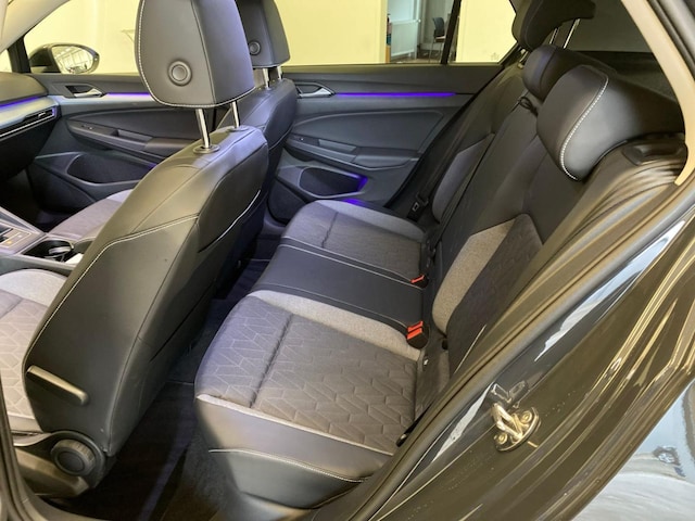 Volkswagen Golf 1.5 TSI Golf VIII